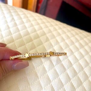 Rindstone & star gold stretch bangle